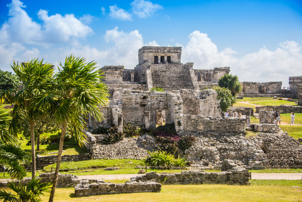 Ruiny Majów Poza Morzem Karaibskim. Riviera Maya, podróżująca Ameryka.