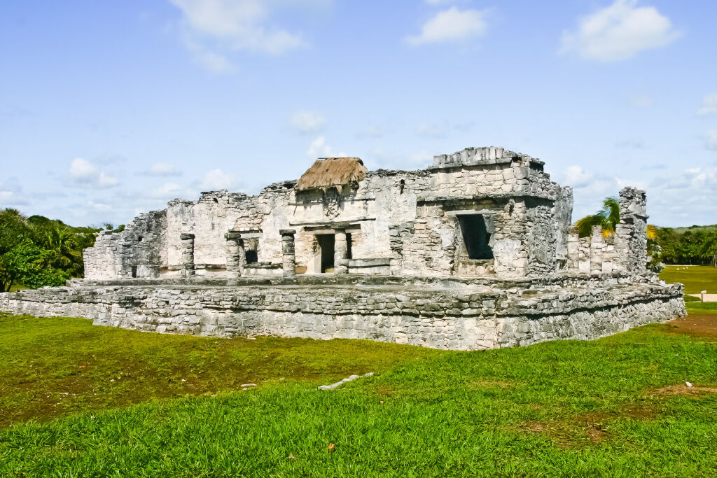 beautiful ruins of Great palace in tulum mexico